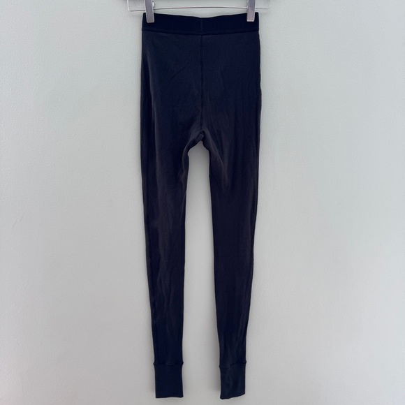 SKIMS Cotton Rib Legging - Picture 13 of 16
